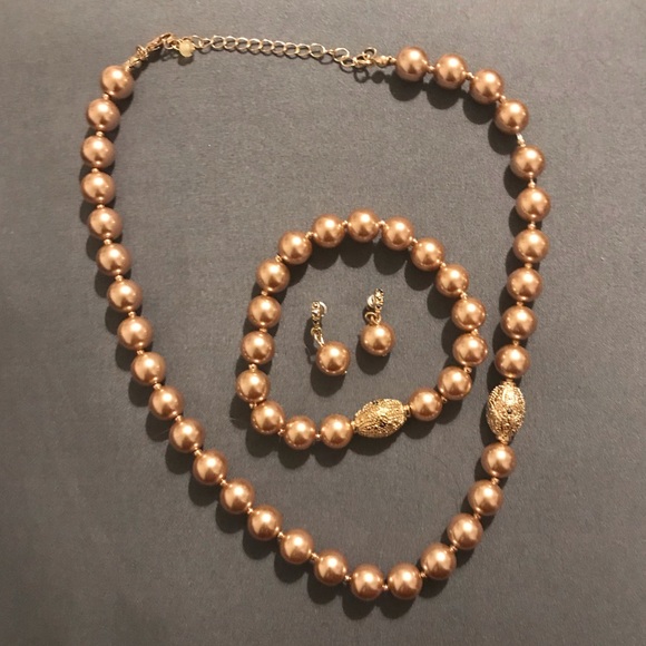 Necklace set - Picture 2 of 2